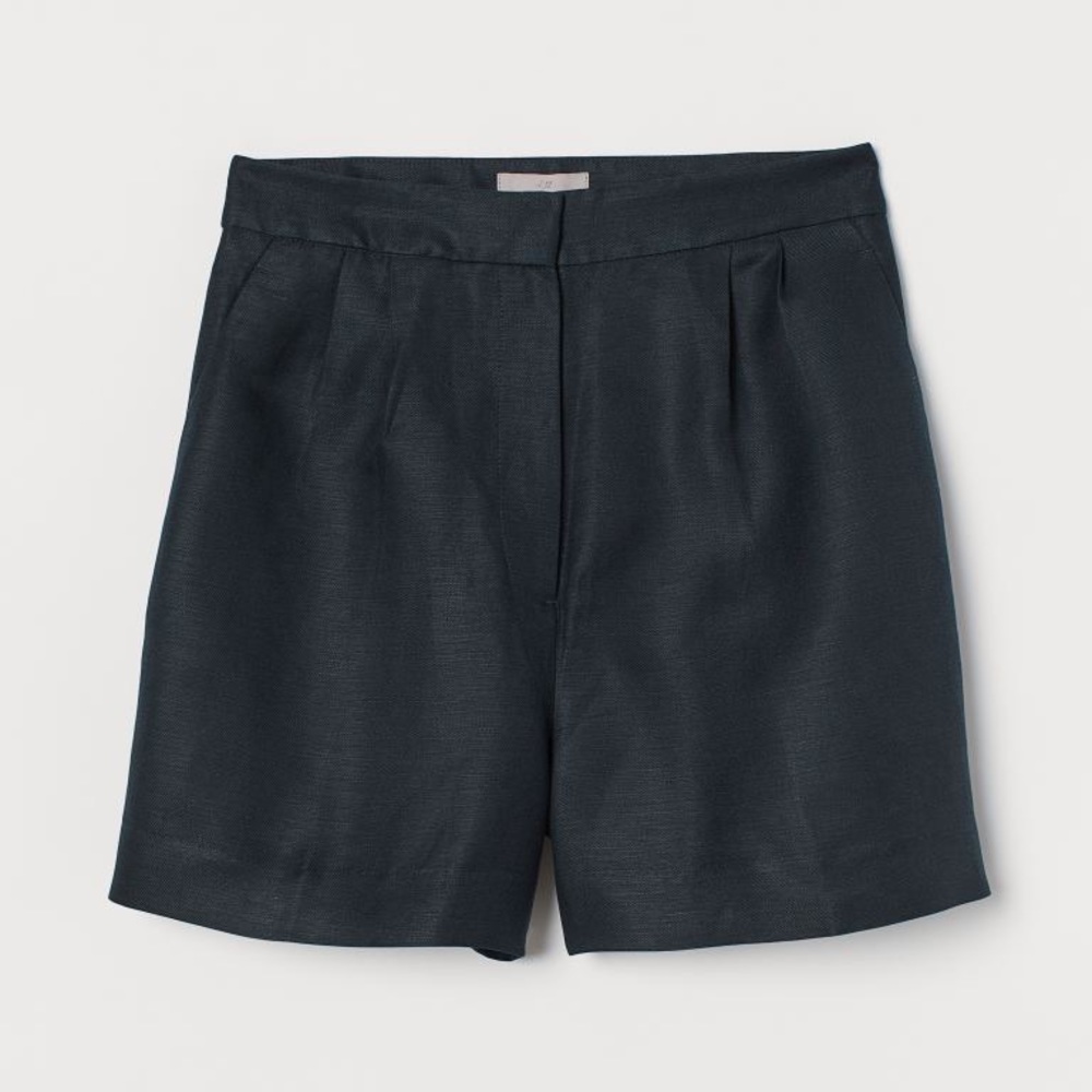 NWT  Dark Navy Linen Pleated Shorts H&M High Waist